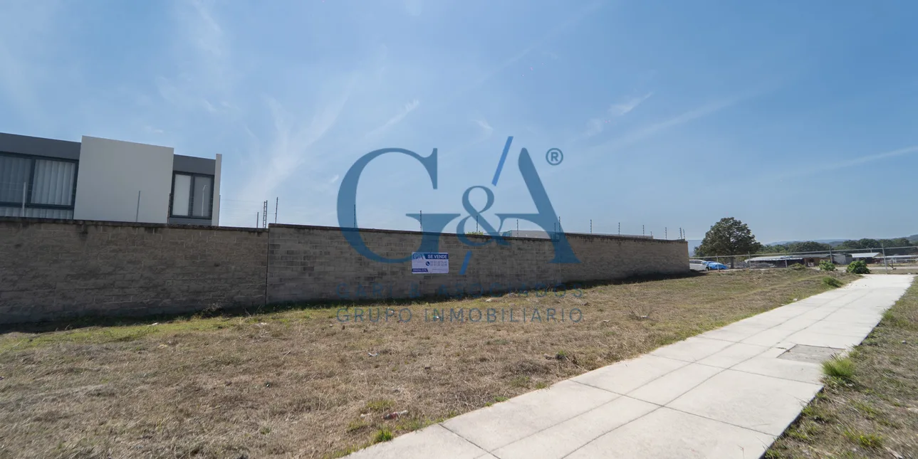 TERRENO COMERCIAL EN VENTA BAJIO HABITAT