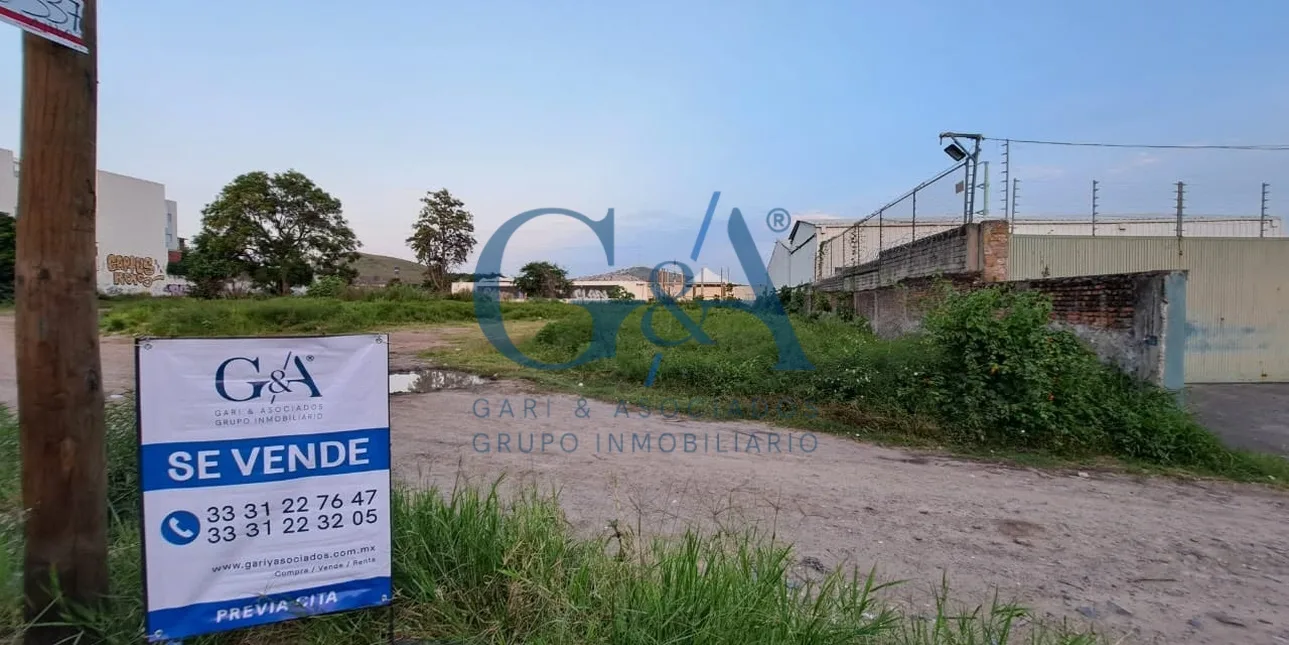 Terreno en venta en callejón de las rosas